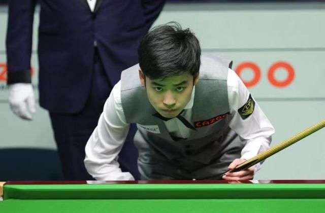 阵容调整中 阵容调整中